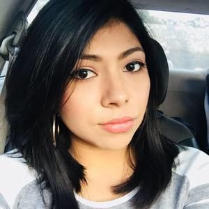 Meet your Posher, Beatriz